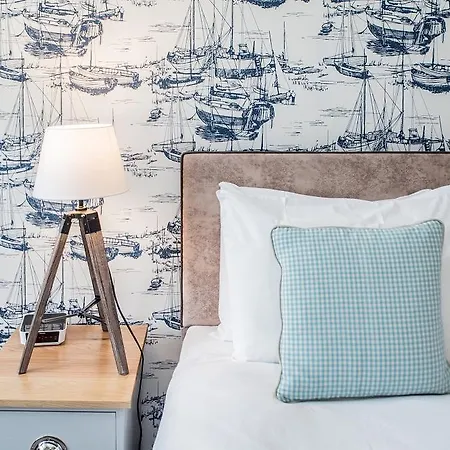 Kır Evi Derwent Bank *